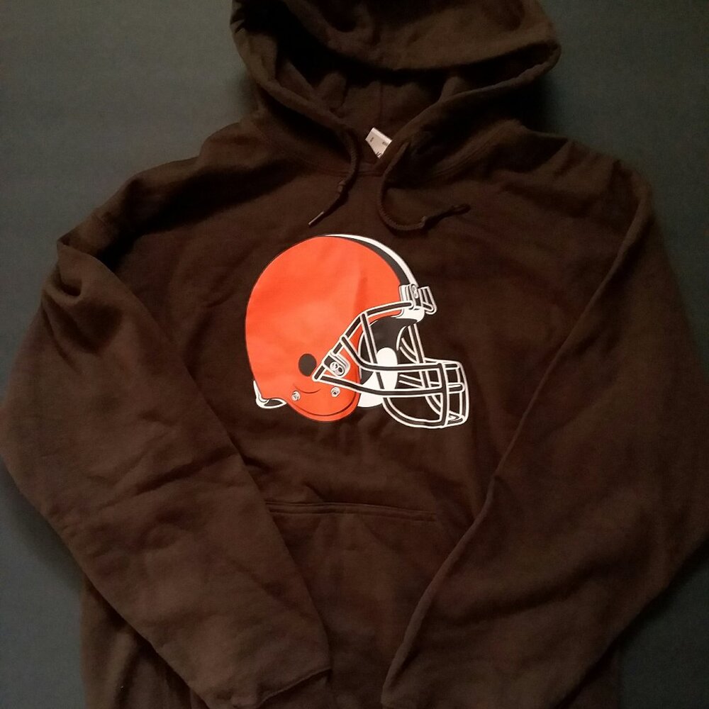 Cleveland Browns Classic Helmet Logo NFL Football Game Hoodie by Team Apparel M
